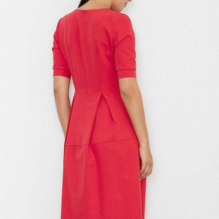 Chic Comfort: The Figl Daydress Reimagined