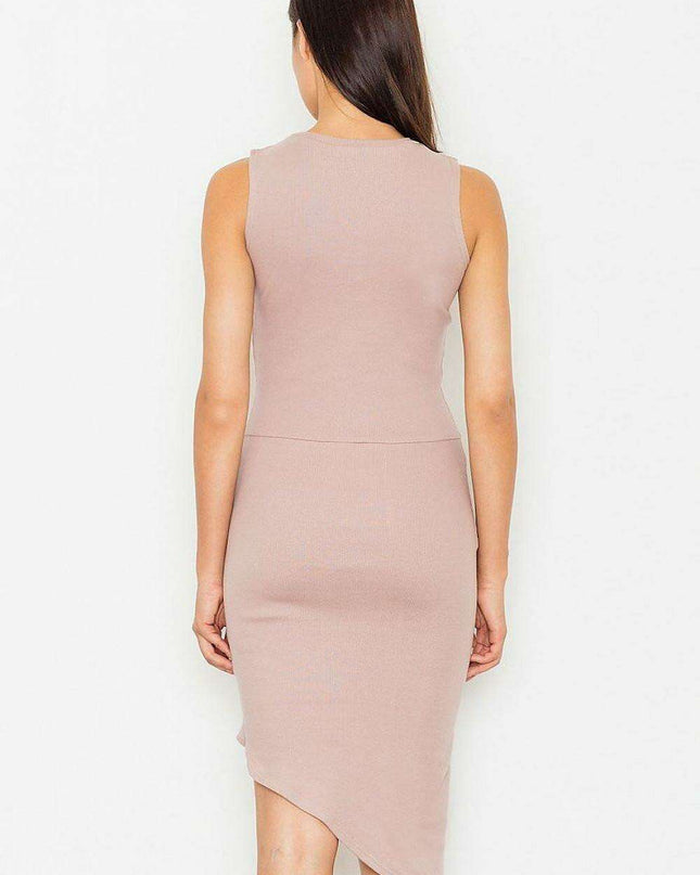 Sophisticated Strappy Evening Gown with Exquisite Detail