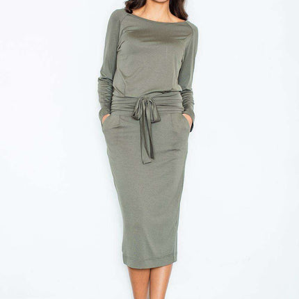 Elegant Boat Neck Day Dress for Trendsetting Women