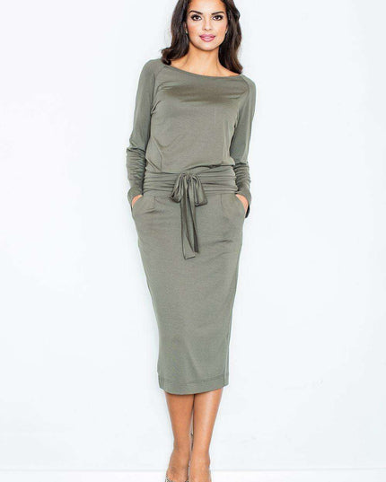 Elegant Boat Neck Day Dress for Trendsetting Women