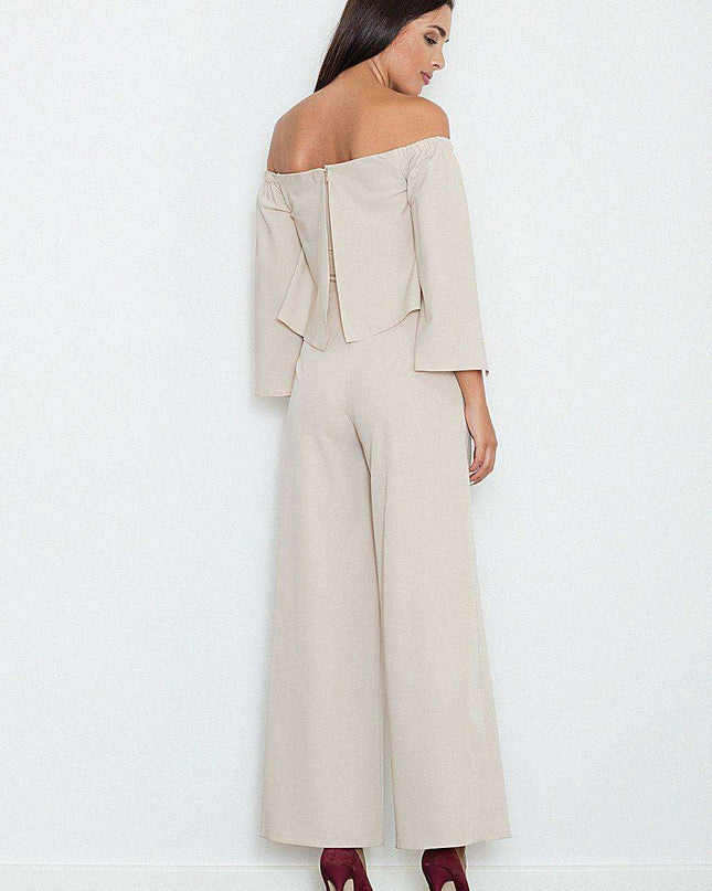 Elegant Airy Fabric Suit with Stylish Zipper Accent