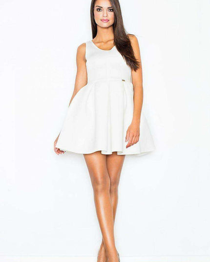 Chic V-Back Formal Dress with Flared Skirt for Effortless Sophistication
