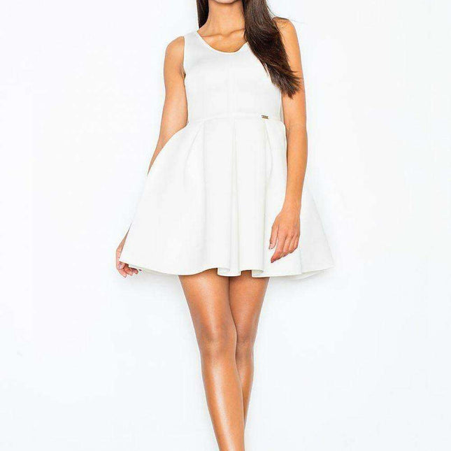 Chic V-Back Formal Dress with Flared Skirt for Effortless Sophistication