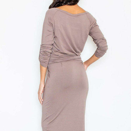 Sophisticated Boat Neck Day Dress with Adjustable Waist Tie: Effortless Elegance