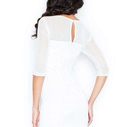 Elegant Tulle Mesh Boat Neck Evening Gown: Sophistication Collection