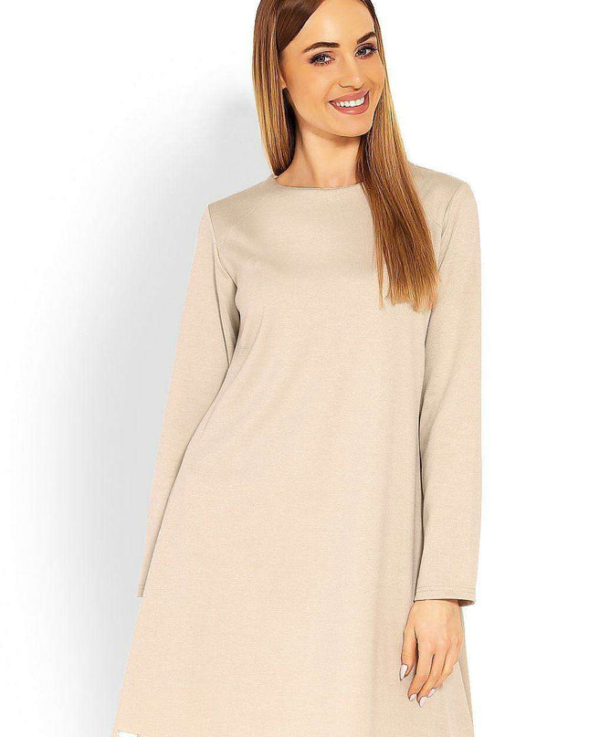 Chic Trapezoidal Daydress with Stylish Peekaboo Accents