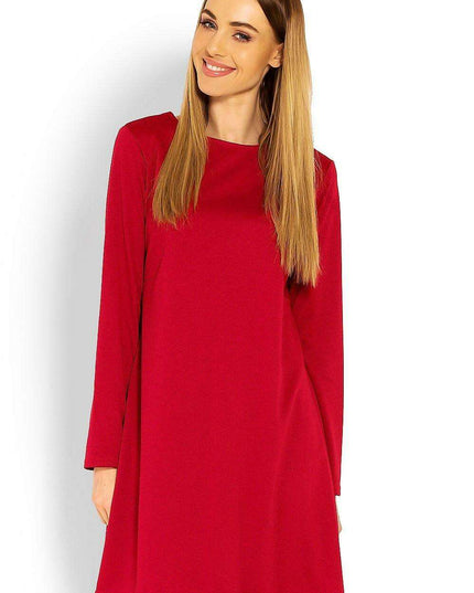Chic Trapezoidal Daydress with Stylish Peekaboo Accents
