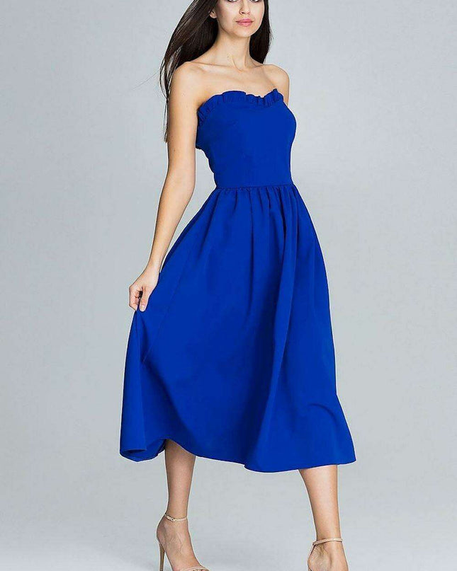 Sophisticated Ruffled Evening Gown for Celebratory Events