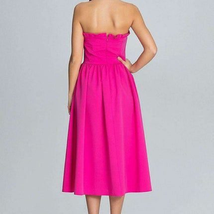 Sophisticated Ruffled Evening Gown for Celebratory Events
