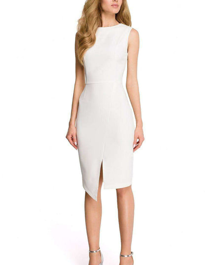 Elegant Sleeveless Dress with Flirty Side Slit