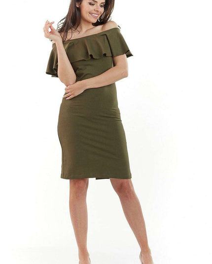 Sleek Frilled Cocktail Dress with Stylish Back Slit