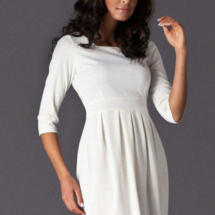 Chic 3/4 Sleeve Day Dress: Effortless Elegance for Any Occasion
