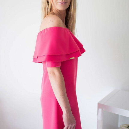 Chic Versatile Spanish Neckline Cocktail Dress for Every Occasion