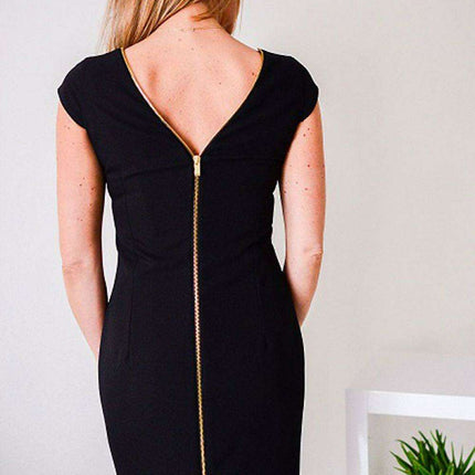 Elegant Zippered Midi Dress