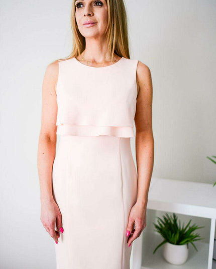 Elegant Ruffled Evening Gown in Jersa Fabric