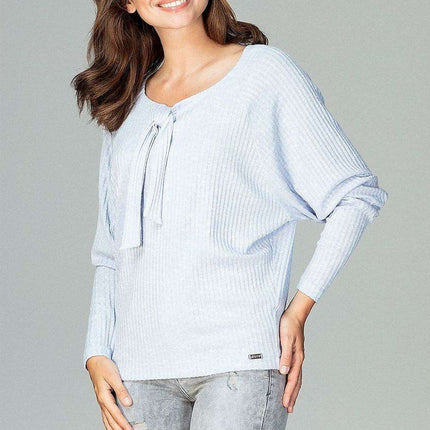 Chic Knit Blouse with Feminine Bow Detail for Effortless Elegance