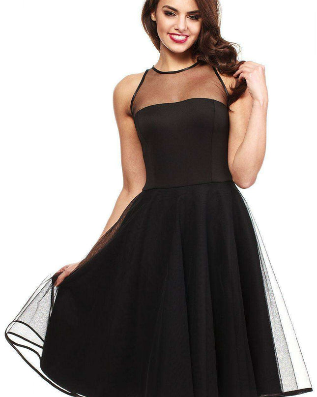 Elegant Velvet-Accented Tulle Neckline Evening Gown in Size L