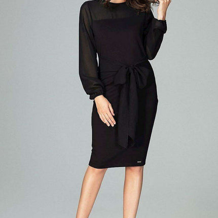 Elegant Bow-Detail Evening Gown