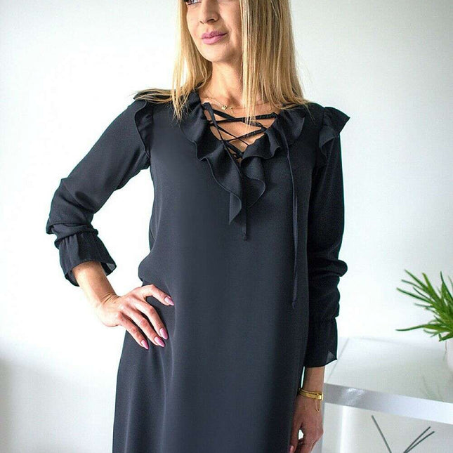 Evening Loose-fitting dress, neckline with binding and frill