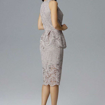 Lace-Embellished Basque Fit Formal Dress