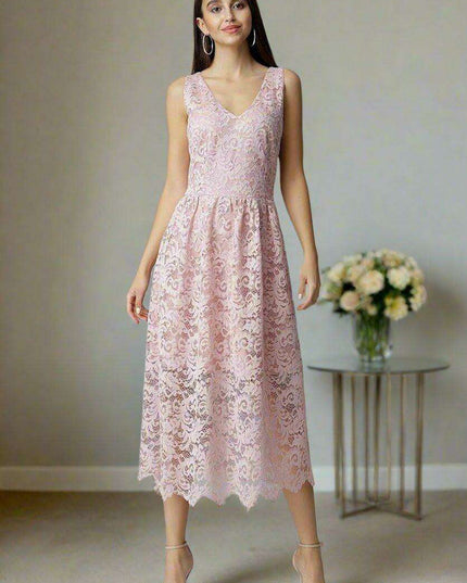 Elegant Lace Sleeveless Evening Dress