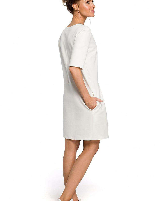 Elegant Bow-Detail Knitted Mini Dress