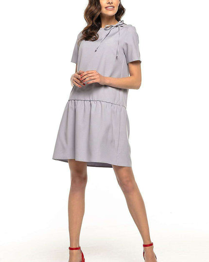 Elegant Ruffled Summer Dress for Effortless Charm