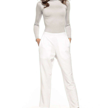 Elegant Pleated Tapered Trousers for Women