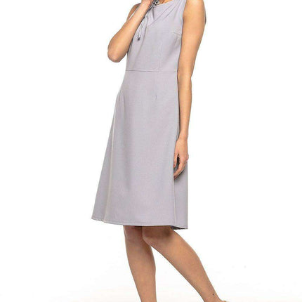 Sophisticated Femme Fatale Day Dress