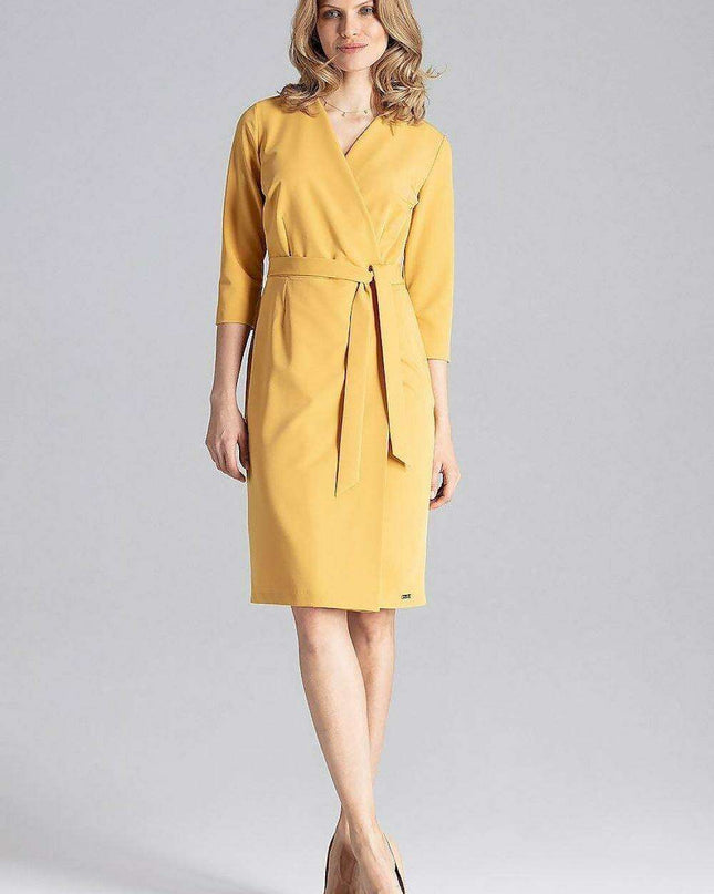 Sophisticated Business Dress with Stylish Waist Belt