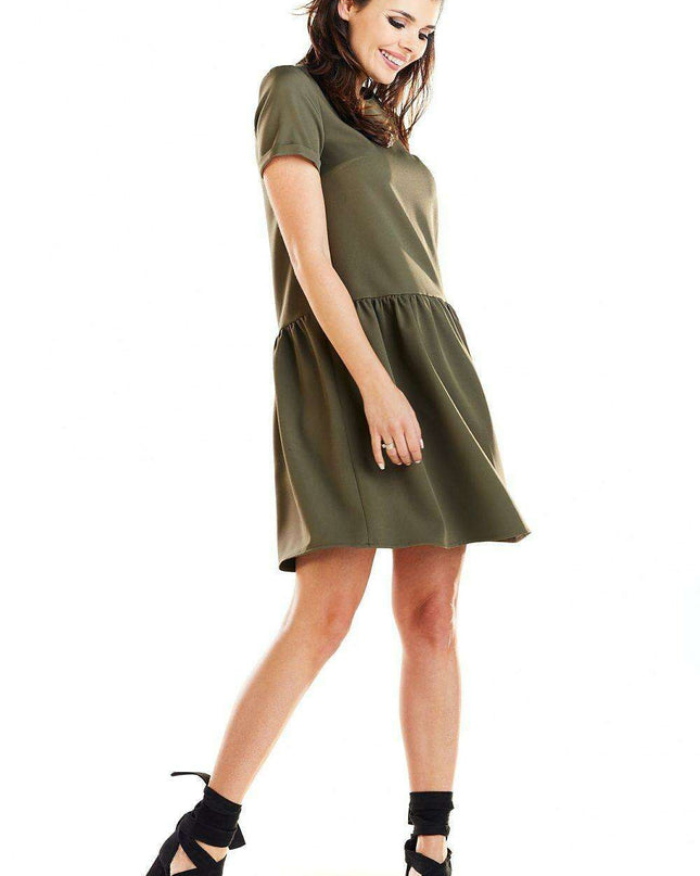 Chic Cutout Mini Dress in Fashionable Shades