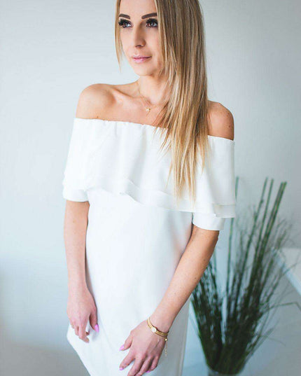 Chic Versatile Spanish Neckline Cocktail Dress for Every Occasion