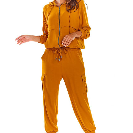  Sweatshirt model 133686 awama 