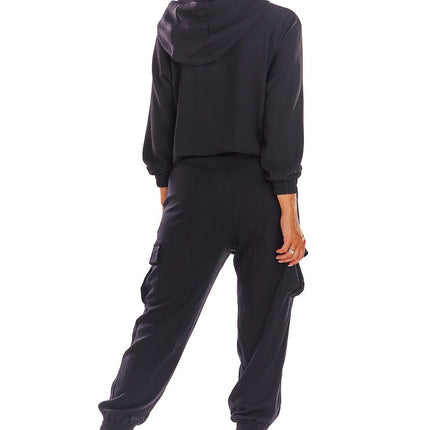  Sweatshirt model 133688 awama 