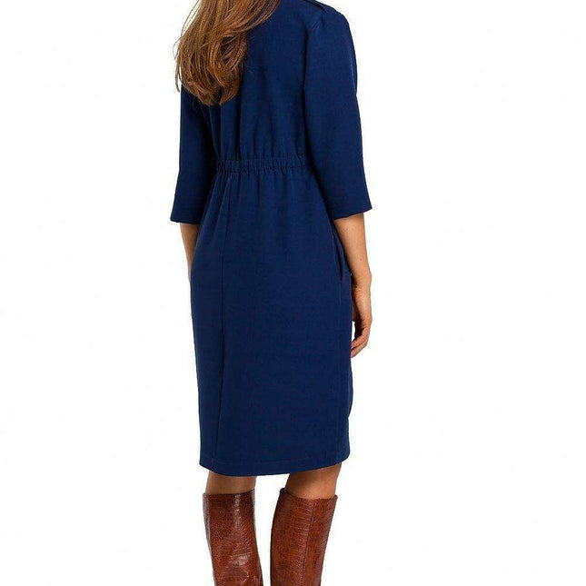 Chic Daytime Ensemble with Fashionable Jacket