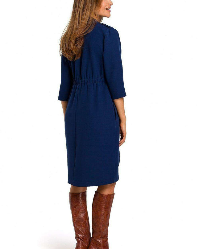 Chic Daytime Ensemble with Fashionable Jacket