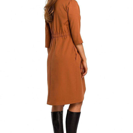 Chic Daytime Ensemble with Fashionable Jacket