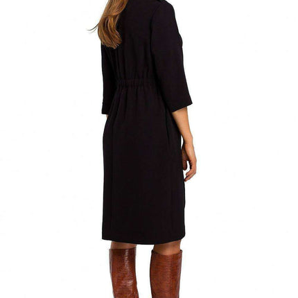 Chic Daytime Ensemble with Fashionable Jacket