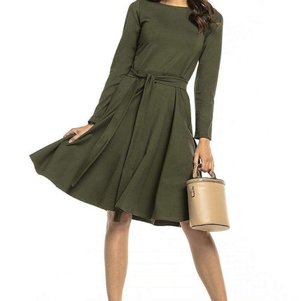 Chic Belted Knit Dress for Everyday Elegance