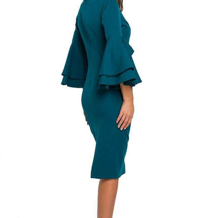 Elegant Flowing Sleeve Cocktail Dress for Memorable Occasions