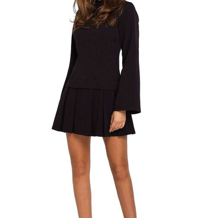 Chic Stand-Up Collar Cocktail Dress with Flared Sleeves