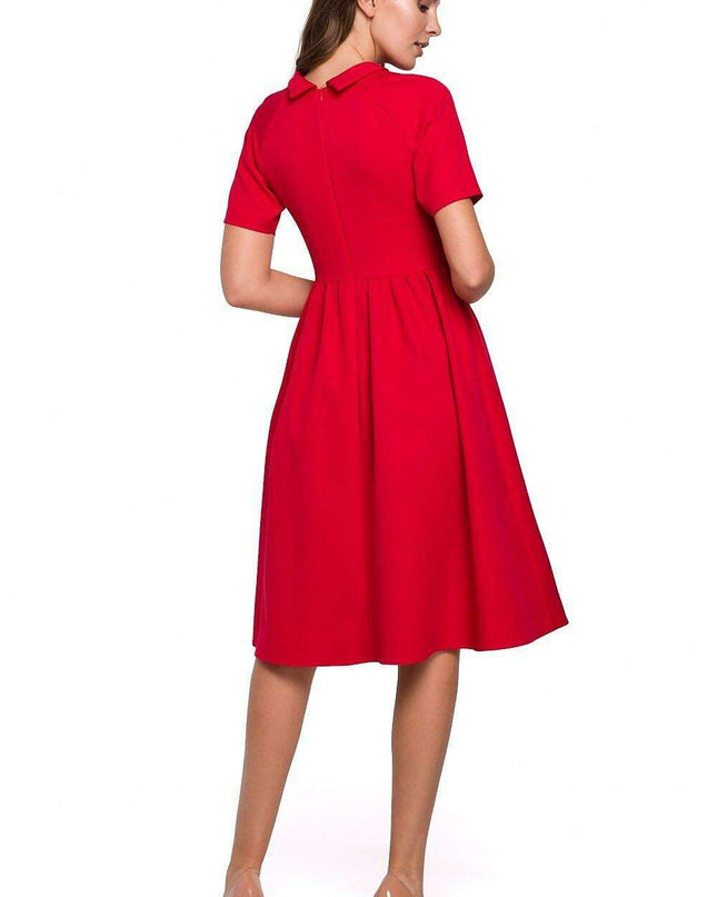 Elegant Ruffled Daydress with Rolled Collar