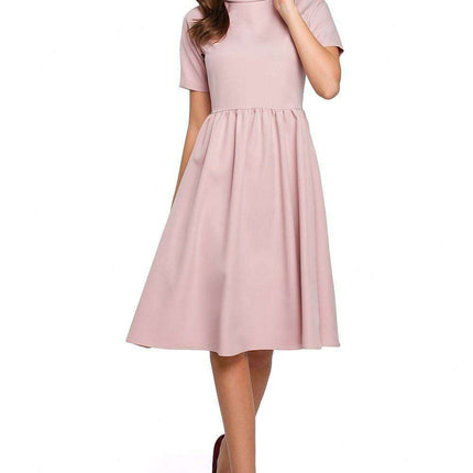 Elegant Ruffled Daydress with Rolled Collar