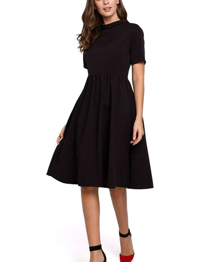 Elegant Ruffled Daydress with Rolled Collar