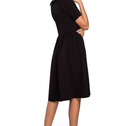 Elegant Ruffled Daydress with Rolled Collar