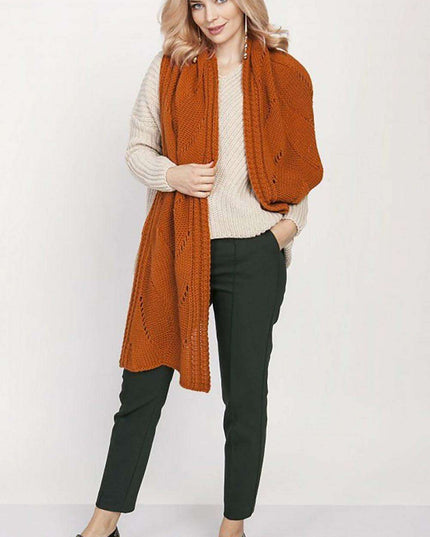 Elegant Knit Wrap - Exquisite Shawl with Detailed Patterns