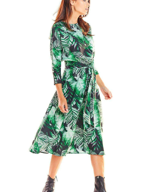 Chic Midi Dress with Stylish Prints and Complementary Waist Belt