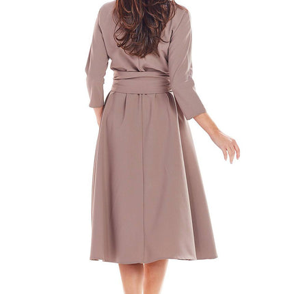 Awama Professional Daydress with Elegant Design and Comfortable Fit