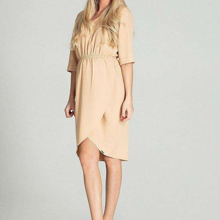 Spring-Ready Checkered Midi Dress with 3/4 Sleeves and Comfort Fit Waistband