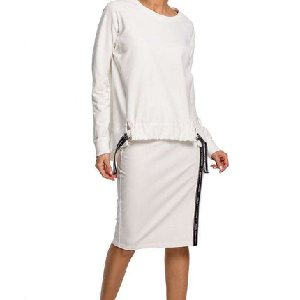 Chic Sweatshirt-Style Pencil Skirt for Sporty Elegance